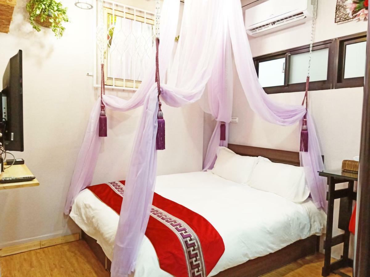 Woju Homestay Tainan Esterno foto