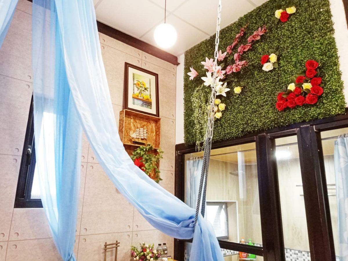 Woju Homestay Tainan Esterno foto
